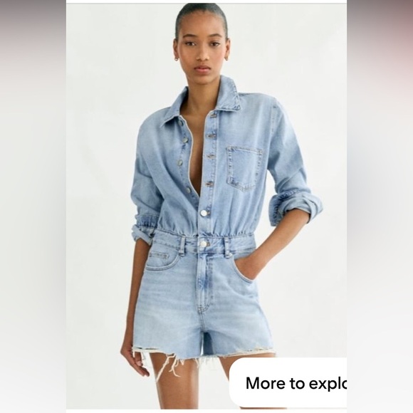 Zara Denim - Zara Light Blue Denim short Overalls xs #y2k #westeren
#denim #grunge